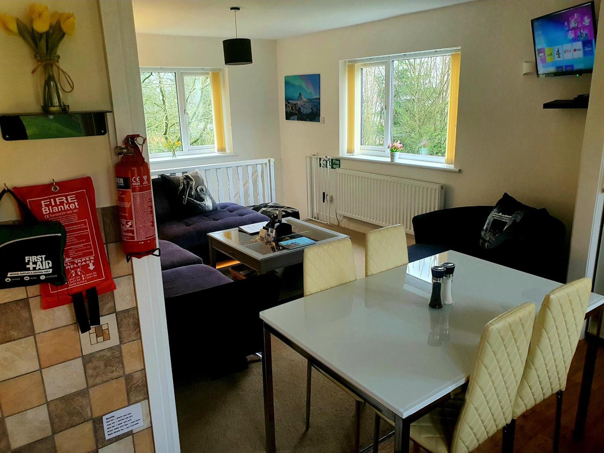 Idyllic 2 Bedroom Self-Contained Upsidedown Annexe Llandrindod Wells Dış mekan fotoğraf